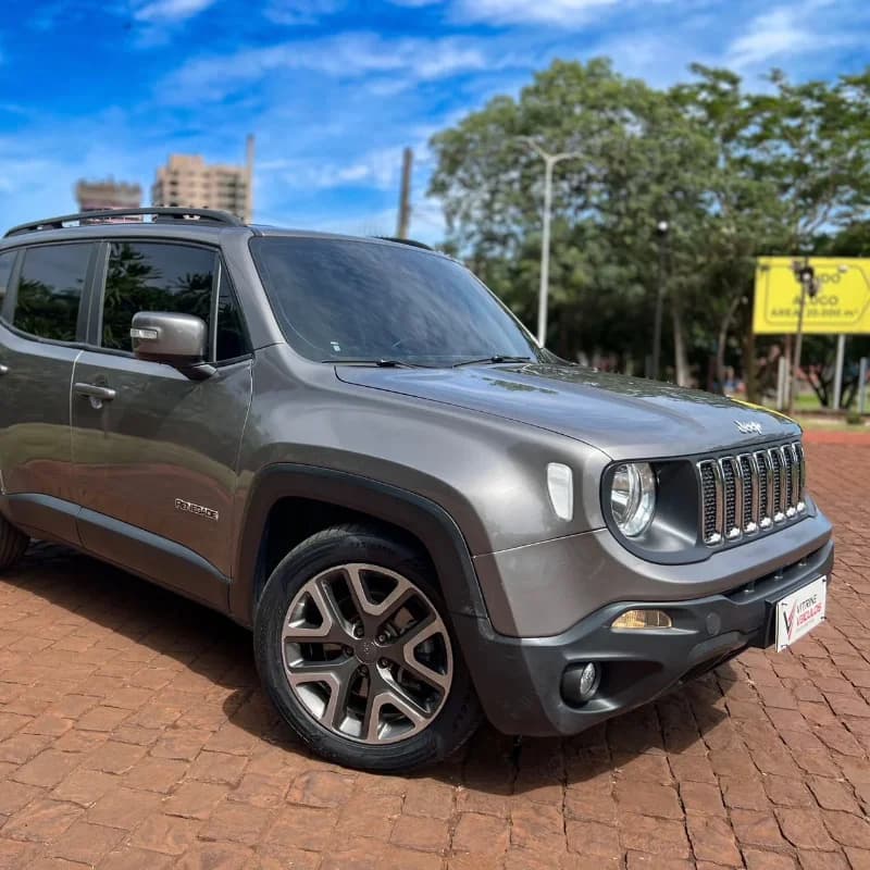 Jeep Renegade 1.8 4x2 Flex 16V Automático. - Foto 1