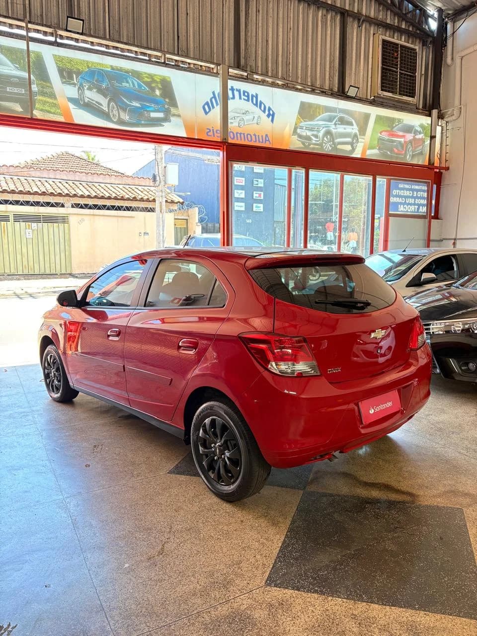 Chevrolet Onix 1.0 HATCH LT 8V FlexPower 5p Manual. - Foto 2