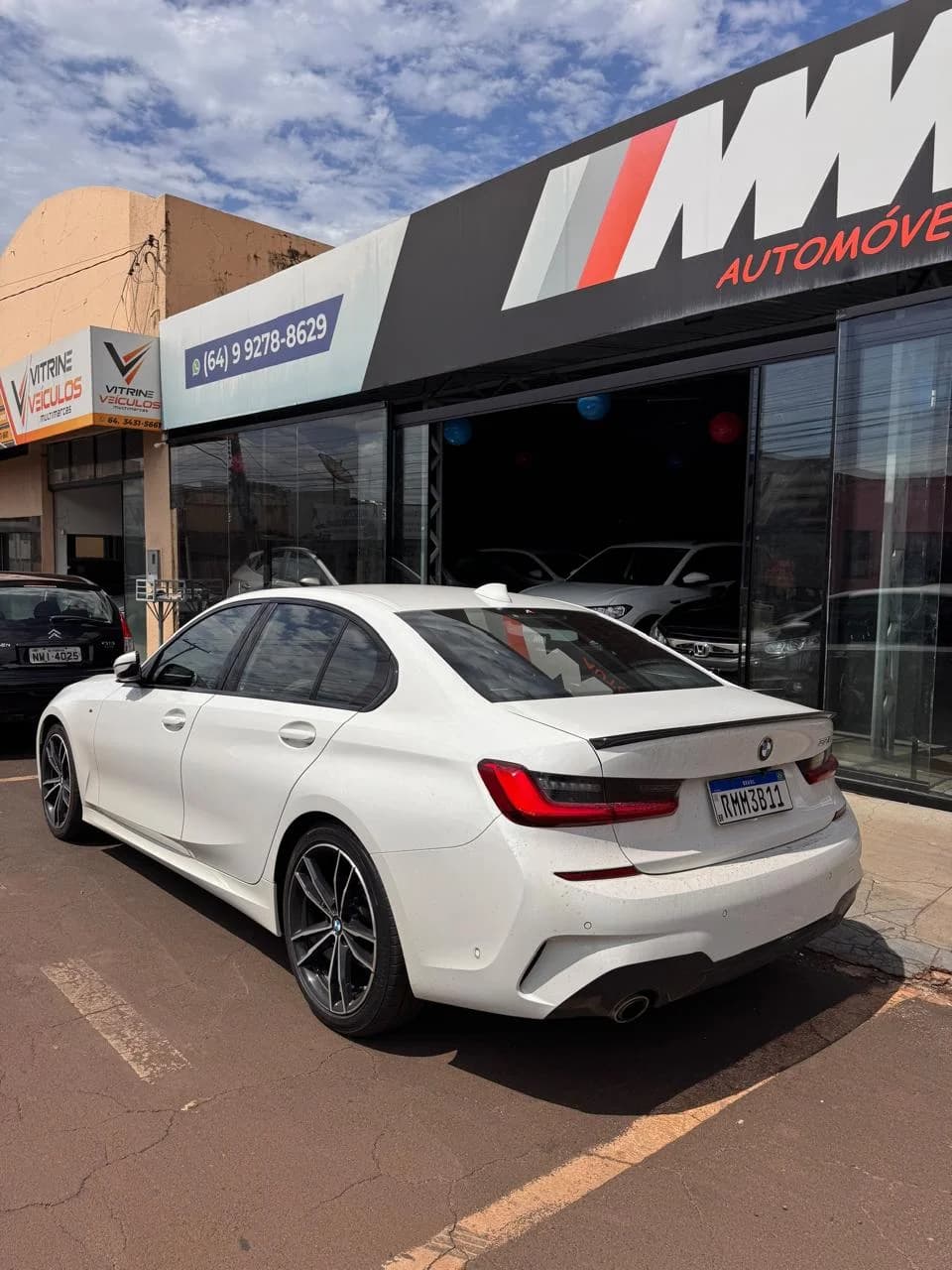 BMW 320i 2.0 A TB M Sport A.Flex/M.Sport 4p - Foto 2