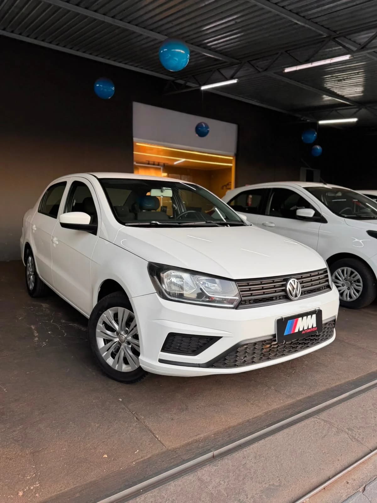 Volkswagen Voyage 1.0 - Foto 2