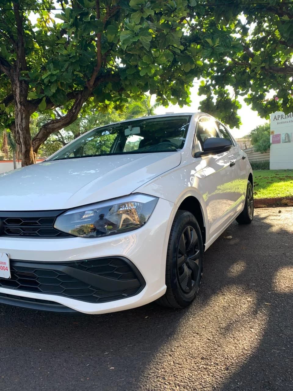 Volkswagen Polo Track 1.0 MPI - Foto 1